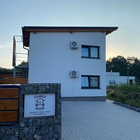 شقة Familyfithouse Bystrice  المظهر الخارجي الصورة